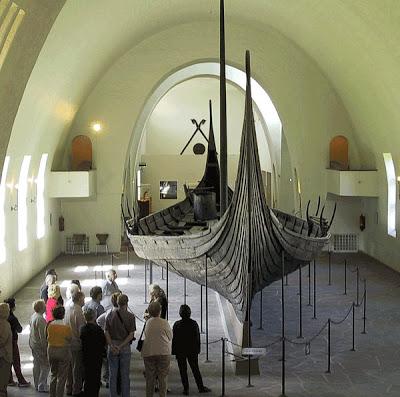 De la soie persane dans les sépultures vikings De la soie persane dans les sépultures vikings