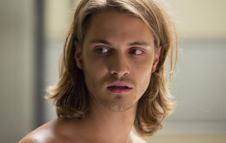 True Blood, saison 7 : Déçu par la tournure de son personnage, Luke Grimes quitte la série ! True Blood, saison 7 : Déçu par la tournure de son personnage, Luke Grimes quitte la série !