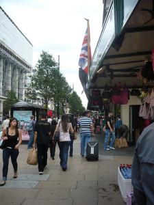 Partir à Londres pour apprendre langlais, cela vaut le coup ? 2813292103 23c7312ba7 225x300 Partir à Londres pour apprendre langlais, cela vaut le coup ?