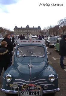 Parade automobile à Epernay dans le cadre des Habits de Lumière 2013