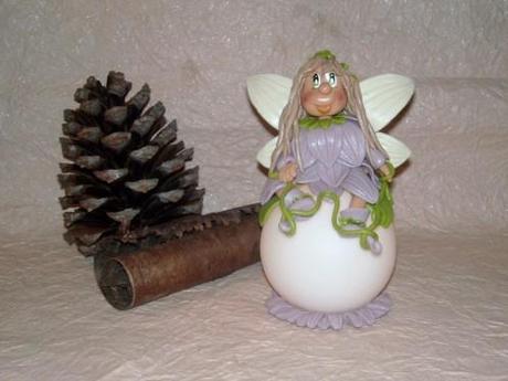 veilleuse avec elfe DSCN5390.JPG