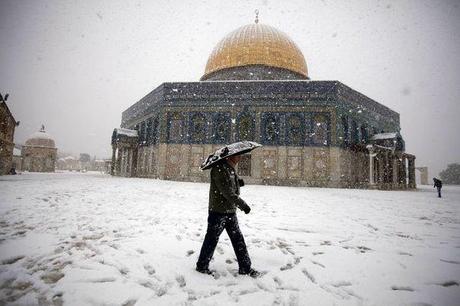hiérosolymitain 499677_la-mosquee-al-aqsa-de-jerusalem-sous-la-neige-le-10-janvier-2013.jpg