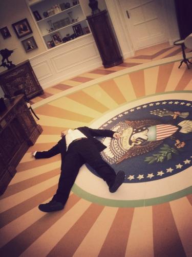 Définitions #86 définitions,voeux,bretagne,courrier,humeur,leshaker,cyril balayn,flolou,evidence,emilie daffis,deauville,bureau ovale,maison blanche,weird part of youtube,présence,