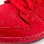 Nike SB Dunk High Premium Lucky Money nike-sb-dunk-high-premium-lucky-money-yoth-5