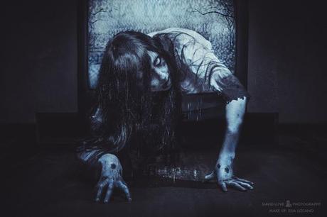 Un photographe et une cosplayeuse recréent les frissons du cinéma CallieCosplay-TheRing