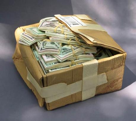 DES MAGAZINES EN BOIS Randall-Rosenthal-7