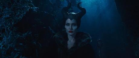 La nouvelle bande annonce de Maléfique ! MALEFIQUE Angelina Jolie