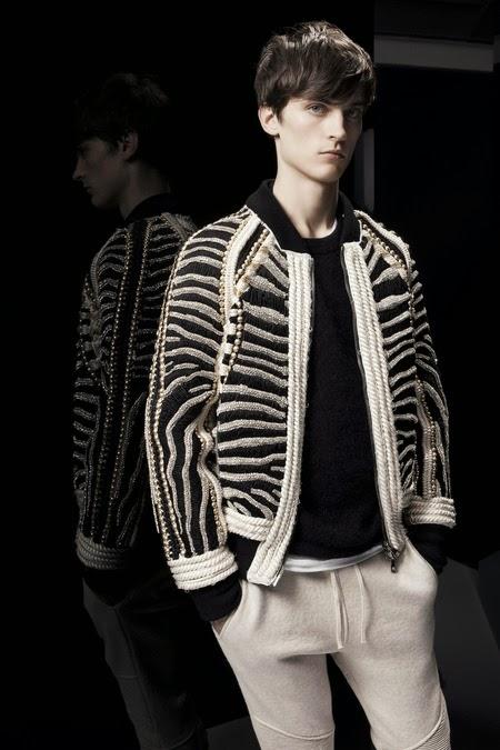 L'armada military chic de la collection Balmain homme pour l'hiver 2014... L'armada military chic de la collection Balmain homme pour l'hiver 2014...