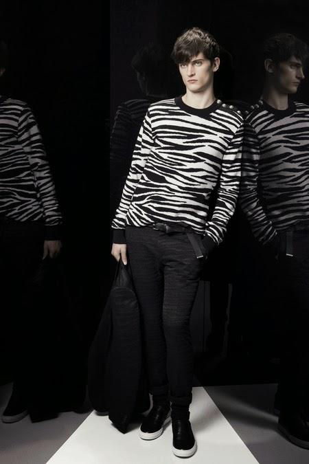 L'armada military chic de la collection Balmain homme pour l'hiver 2014... L'armada military chic de la collection Balmain homme pour l'hiver 2014...