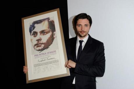 Cinéma : Les prix Patrick Dewaere/ Romy Schneider, les lauréats Raphaël Personnaz a reçu le prix Patrick Dewaere en 2013 et et Céline Sallette pour le prix Romy Schneider