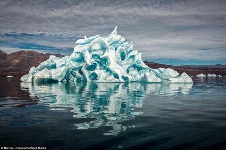 12 photos d'icebergs sculptés par la nature