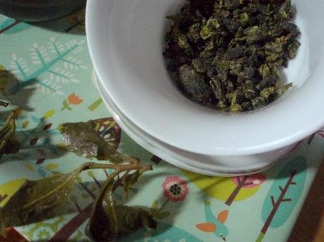 Deux oolongs pour prendre soin de soi: une faible et une forte oxydation Deux oolongs pour prendre soin de soi: une faible et une forte oxydation
