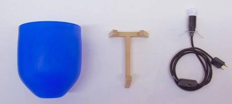 Lampe Little appointment with the moon par Marine Hunot Lampe Little appointment with the moon par Marine Hunot