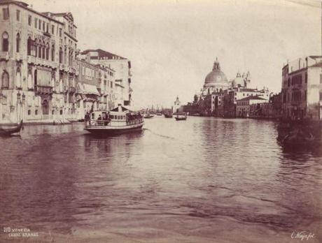 Venise vers 1900 - vaporetto de la serie Regina Margherita
