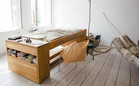 Geek : Un bureau transformable en lit 20140124-160549.jpg