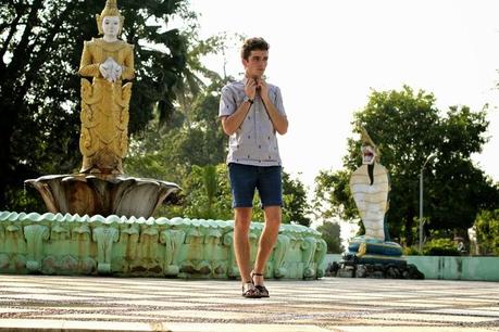 Shwedagon Pagoda ◊ Yangon Shwedagon Pagoda ◊ Yangon