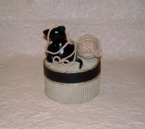 boite avec p'tit chat DSCN5618