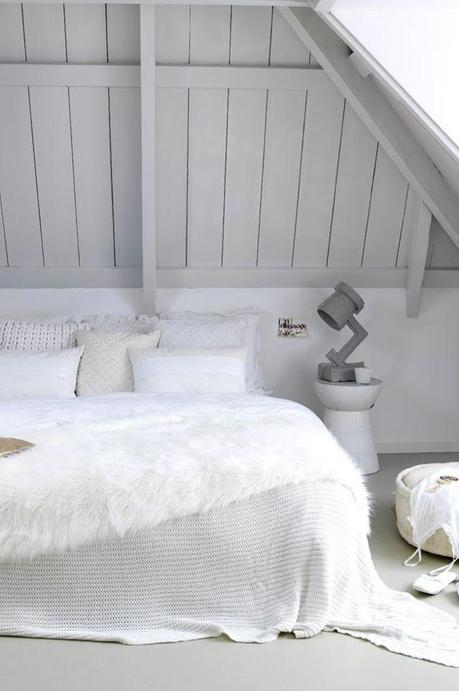 SWEET WHITE DREAMS /// SWEET WHITE DREAMS ///
