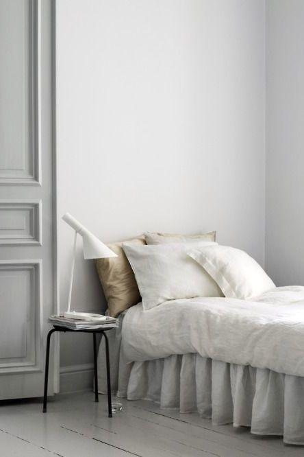 SWEET WHITE DREAMS /// SWEET WHITE DREAMS ///