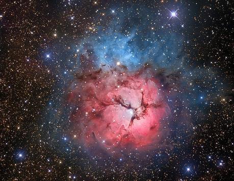 The Trifid Nebula_m20_ruiz900