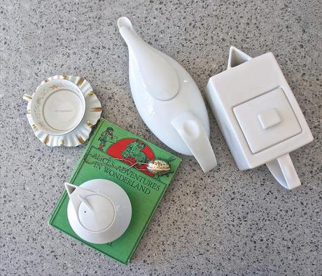 Par mes oreilles et mes moustaches, comme il se fait tard ! anteketborka.blogspot.com, tea 12