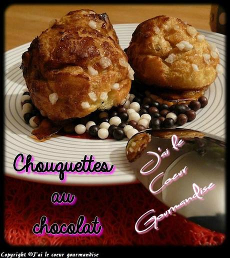 Eclairs à la violette et chouquettes au chocolat chouquette au chocolat