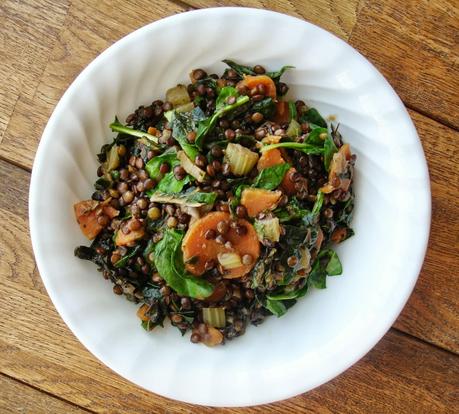 Salade tiède de lentilles du Puy aux allures rustiques Salade tiède de lentilles du Puy aux allures rustiques