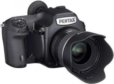 News : Ricoh Imaging dévoilera un reflex moyen format au CP+ Pentax_645D_2014