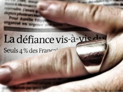 353ème semaine politique: Hollande voit-il la défiance ? 353ème semaine politique: Hollande voit-il la défiance ?