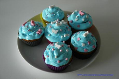 CUP CAKE BLEU P1060933