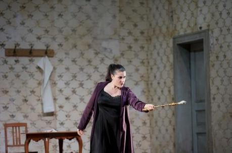 OPERNHAUS ZÜRICH 2013-2014: ALCINA, de Georg Friedrich HAENDEL le 7 FEVRIER 2014 (Dir.mus: Giovanni ANTONINI, Ms en scène: Christof LOY) avec Cecilia BARTOLI Cecilia Bartoli Acte II ©Monika Rittershaus