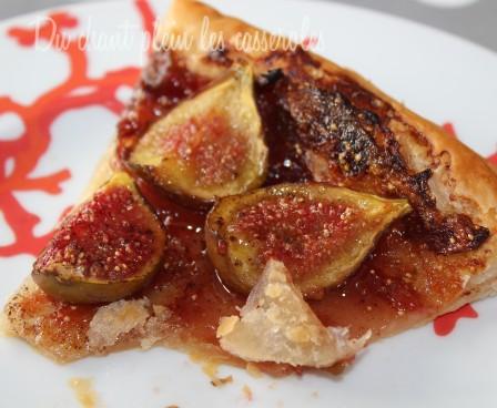 Tarte feuilletée aux figues, crème de cassis et épices douces Tarte aux figues0