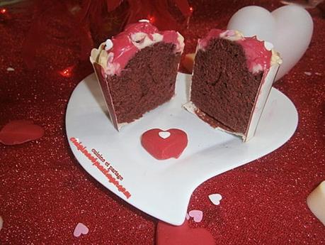 cupcake-red-velvet-st-valentin coupé
