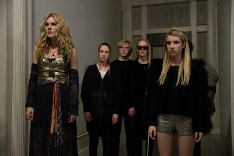 american horror story s3 4 American Horror Story Coven, critique