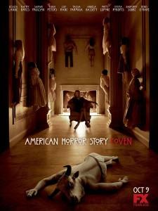 american horror story s3 affiche American Horror Story Coven, critique