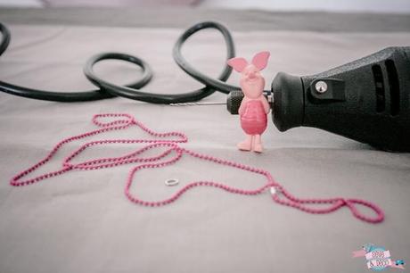 DIY : Un pendentif avec une figurine collier2