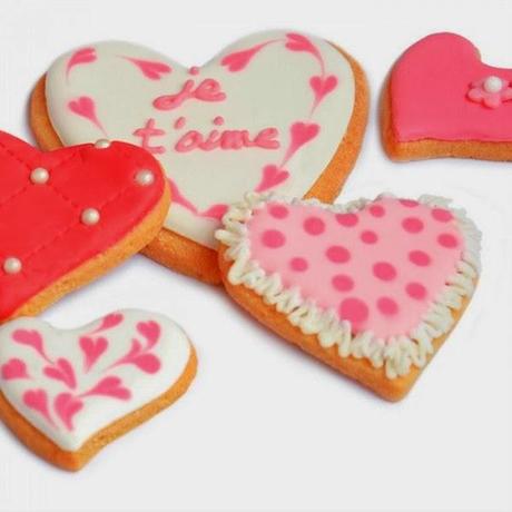 Pour une Saint- Valentin à croquer, déclarez votre flamme avec la biscuiterie artisanale Sœurs !