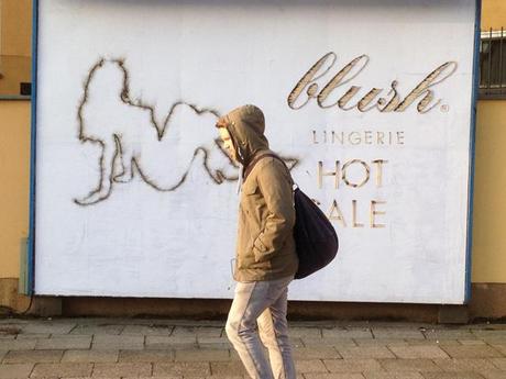 La lingerie « Blush » signe l’affiche de pub la plus HOT de l’année blush-berlin-st-valentin2