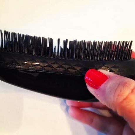 On va se brosser avec la Tangle Teezer? On va se brosser avec la Tangle Teezer?