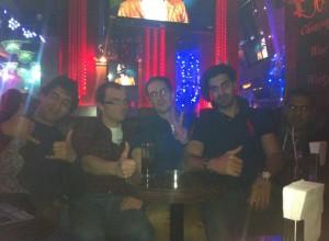J’ai testé pour vous le Joker Bar à Roppongi 1531783_10202554371877505_349771504_n