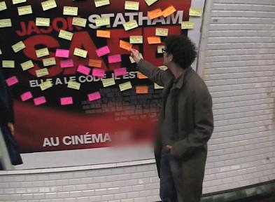 La Porte à Coté : Chasseurs de pub épisode 1 reposeurs-passant-papillon