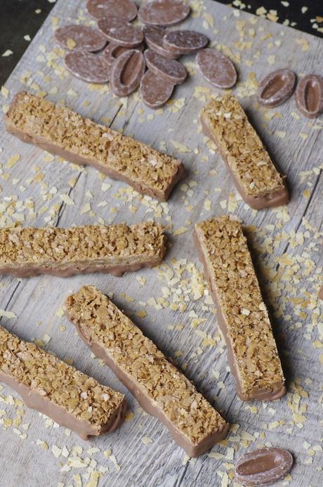 MES SUNDYS MAISON, DE DÉLICIEUSES BARRES DE CÉRÉALES RECOUVERTES DE CHOCOLAT PRETES EN 5 MINUTES CHRONO