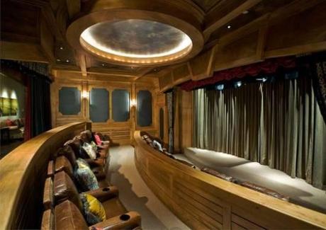 ÉVASION: Le ski version luxe the_ski_inski_out_chalet_at_deer_valley_resort_comes_with_grand_home_theater_bpuze