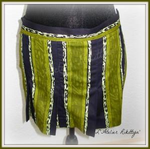 Mini-jupe en wax africain vert et noir 2013.12.31-1 - Mini-jupe ceinturée en tissu wax