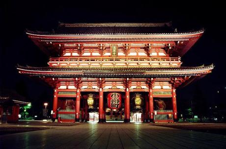 En promenade : Le temple Sensō-ji à Tokyo