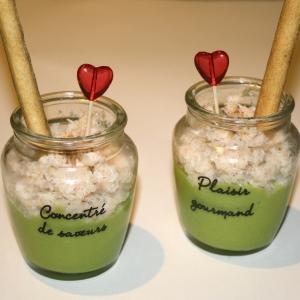 Verrines de velouté d’avocat au crabe Verrines de velouté d’avocat au crabe