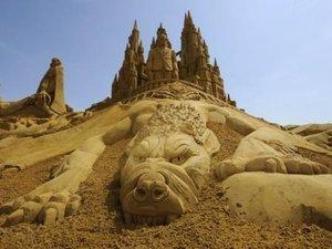 L'Art a un prix, il peut être éphémère mais que c'est beau.... Festival de sculpture sur sable en Belgique....