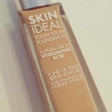 Le fond de teint Skin Idéal de Une est il si idéal ? Le fond de teint Skin Idéal de Une est il si idéal ?