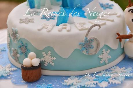 La Reine des Neiges: gâteau d'anniversaire 3D (pâte à sucre)