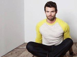 Claire & Daniel : Bello Magazine. Claire &; Daniel : Bello Magazine.